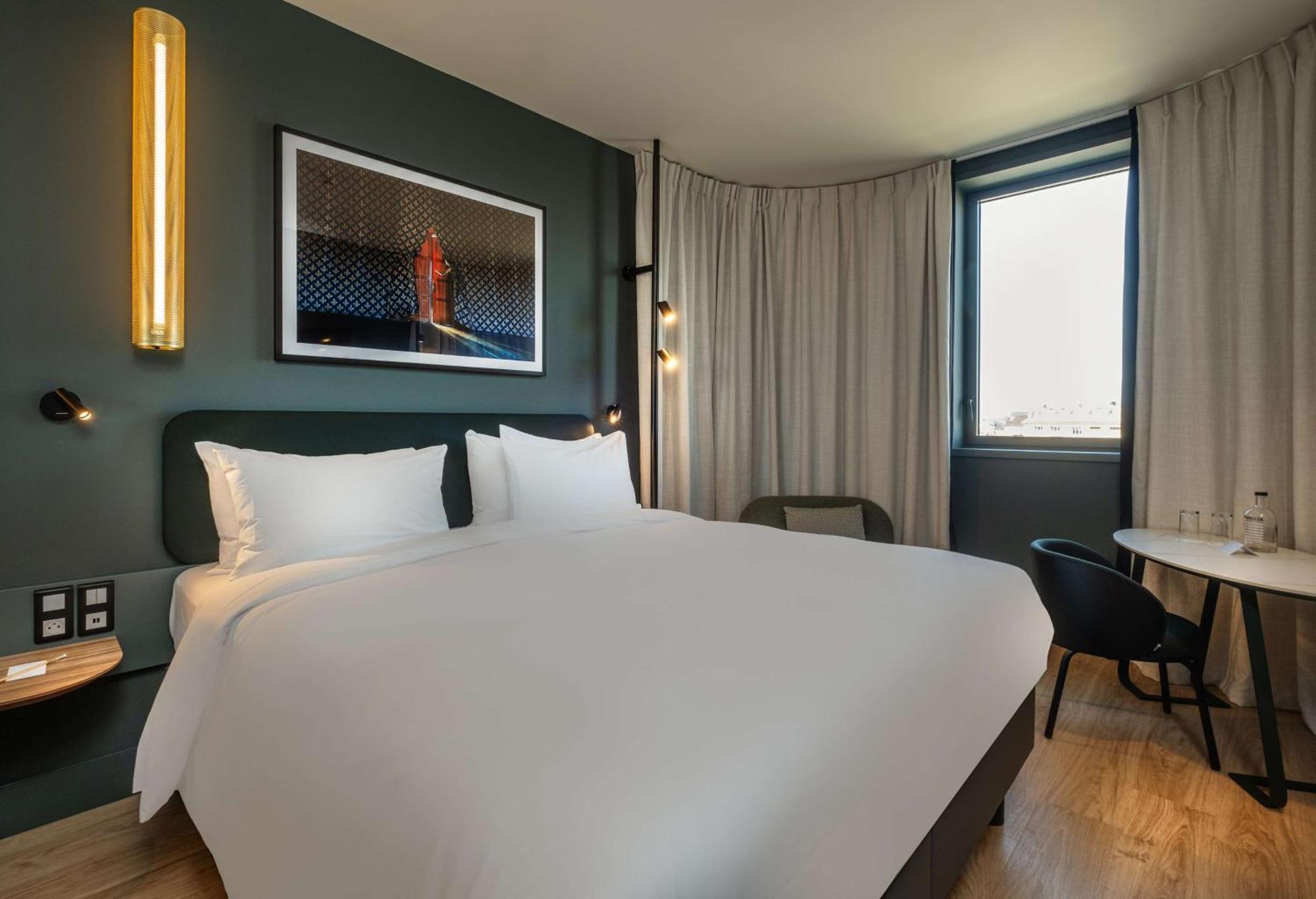 Radisson Hotel Reims Exterior foto